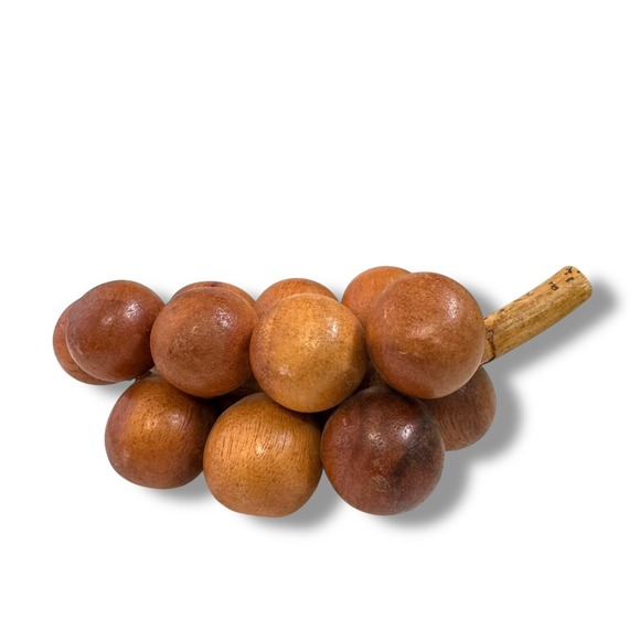 Vintage Mid-Century Modern MCM Fruit Wooden Carved Grapes Cluster Bunch 6.5" - Picture 4 of 7
